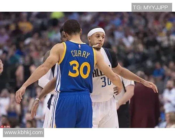 2012年勇士与小牛第三场激战回顾:精彩瞬间与关键时刻分析 2012年勇士与小牛第三场激战回顾:精彩瞬间与关键时刻分析