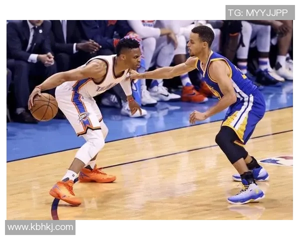 2015至2016赛季雷霆与勇士的巅峰对决回顾与分析